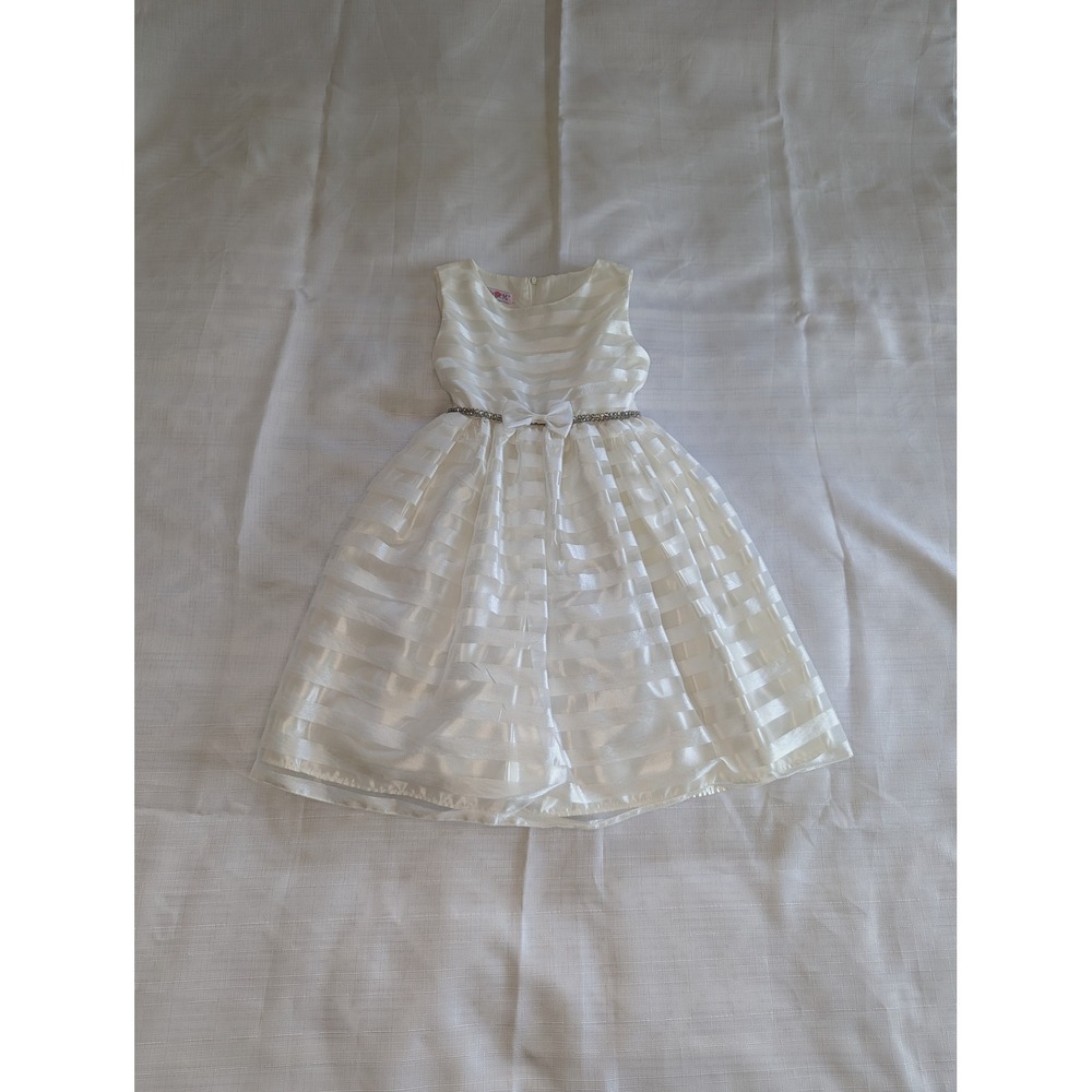 Katie M. Girls White Special‎ Occasion Dress